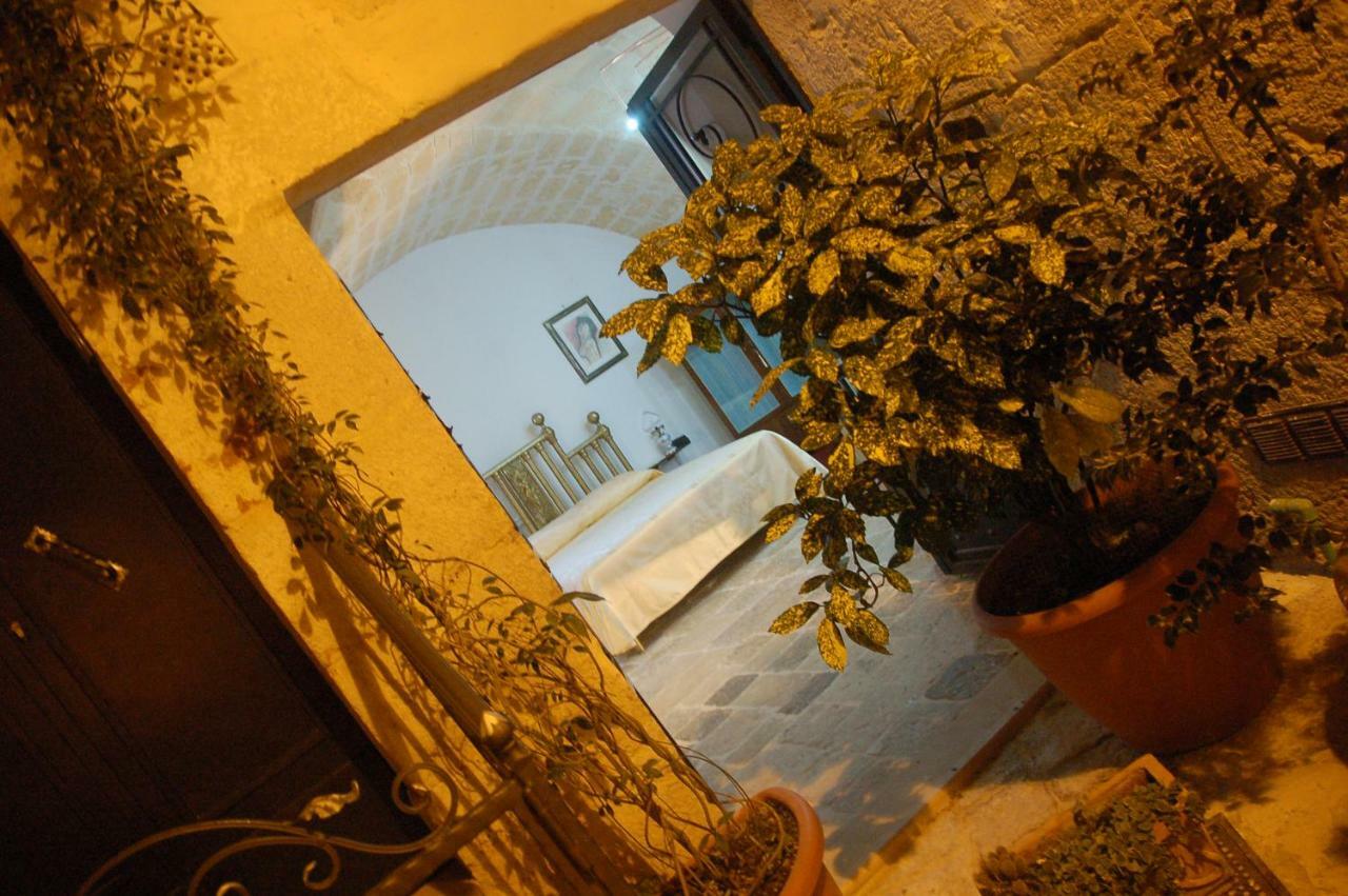 مبيت وإفطار ألتامورا Antro Delle Muse المظهر الخارجي الصورة